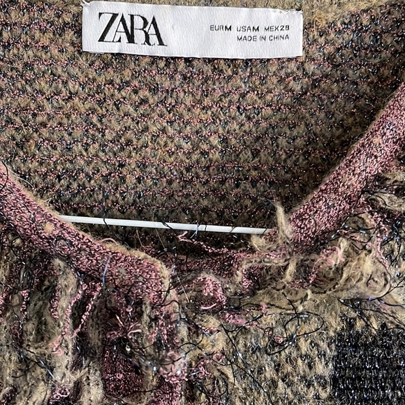 ZARA bloggers' favorite tweed knit top - Picture 4 of 9